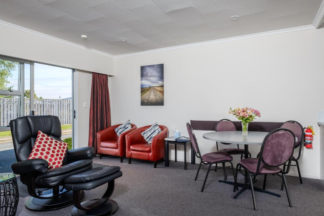 Esplanade Motels Гор Екстер'єр фото