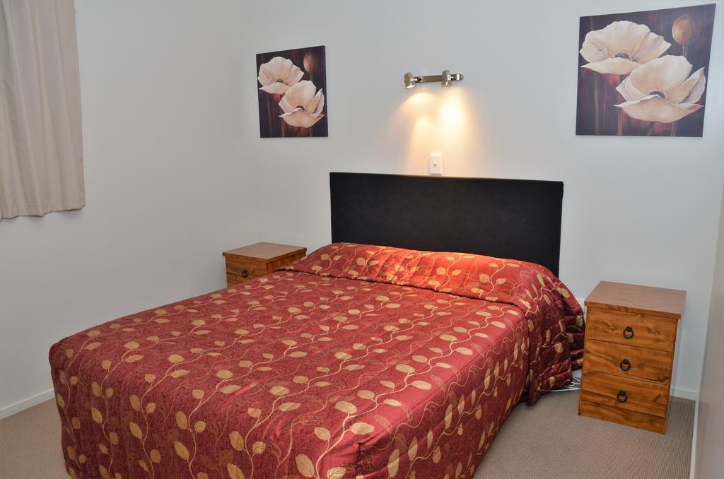 Esplanade Motels Гор Екстер'єр фото