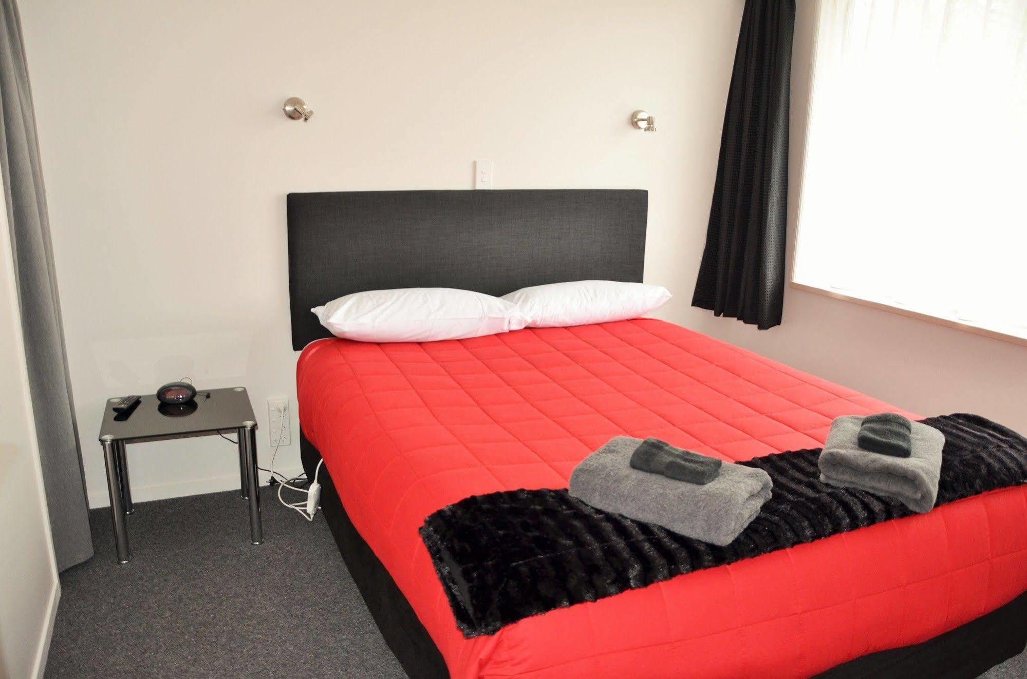 Esplanade Motels Гор Екстер'єр фото